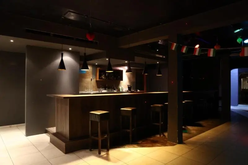 Neu bei ATH Immobilien: Nachtlokal im Zillertal: Starten sie mit Ihrer Disco durch!