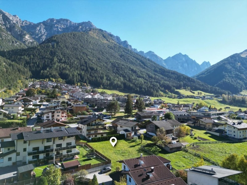Kompaktes Baugrundstück in sonniger Lage im vorderen Stubaital