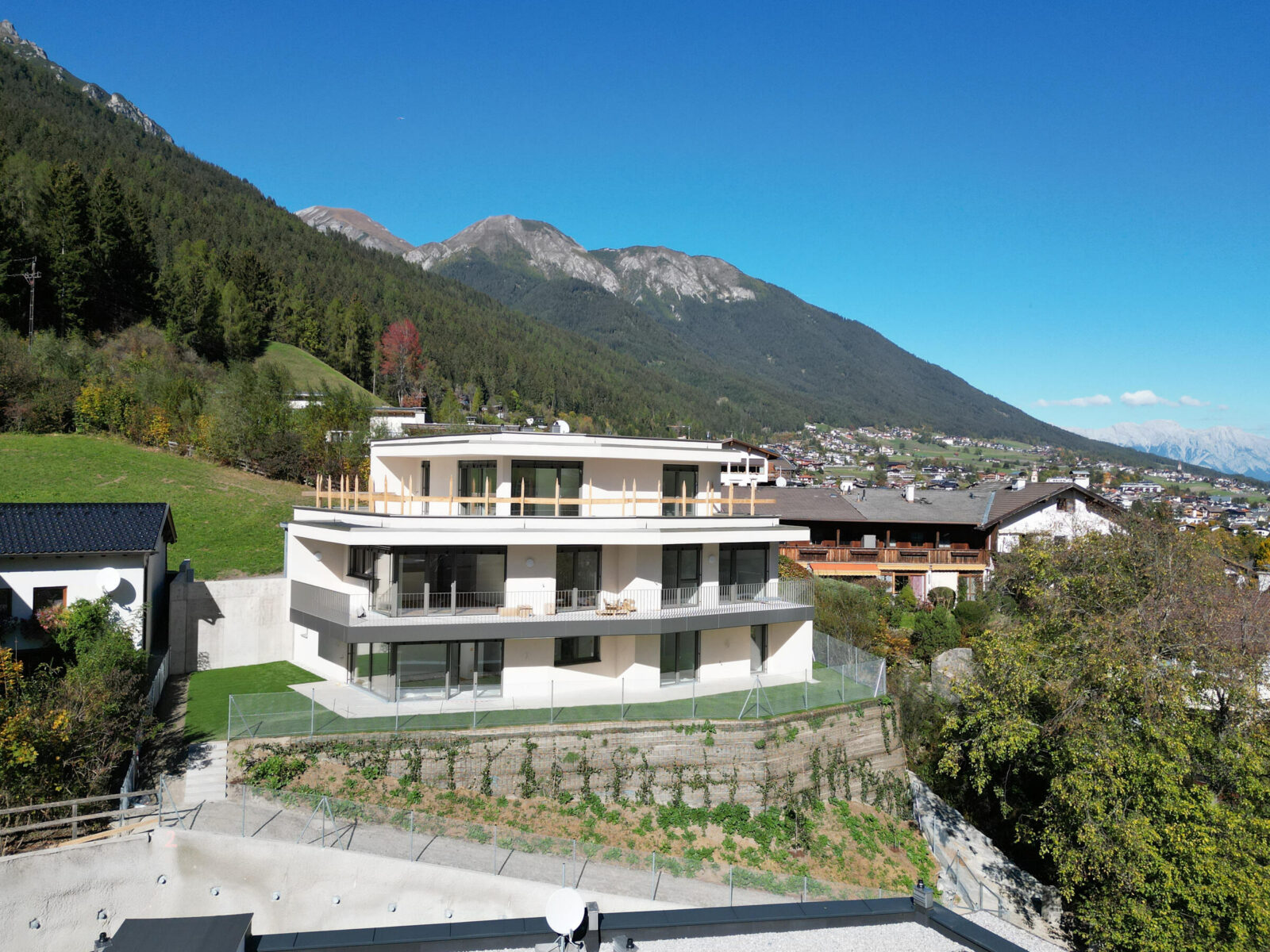 SONNEGG: Penthouse mit traumhafter Aussicht
