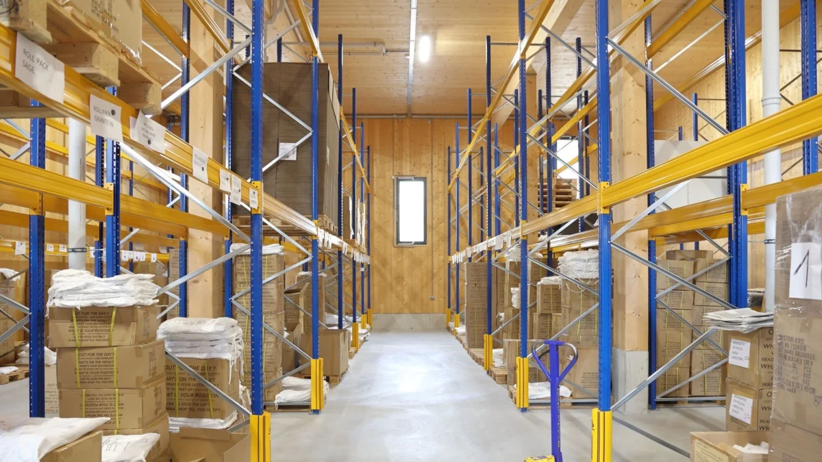 Lagerhalle in Tirol mieten - Hallen für Lager und Produktion finden - ATH Immobilien GmbH