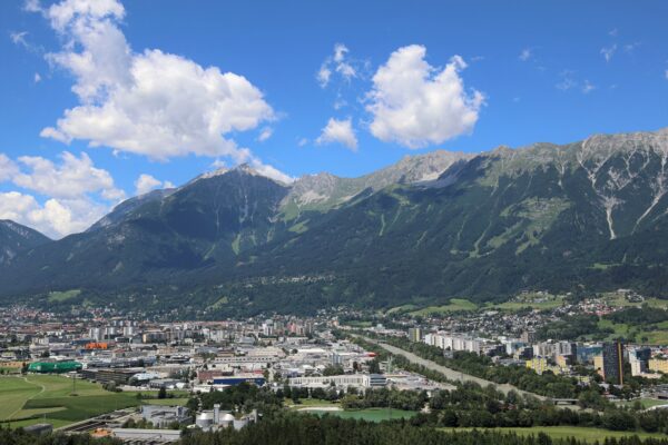 Gewerbeimmobilien Innsbruck finden: Rossau, Arzl, Mühlau