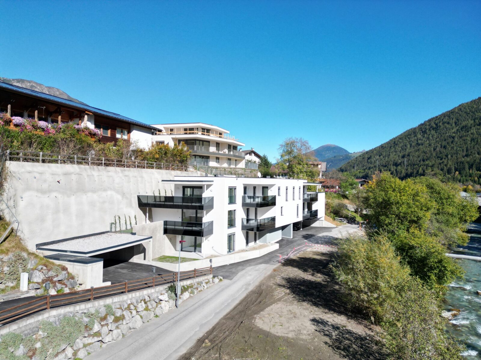 Neubau mit 5 Wohnungen zu Kaufen - HIMMELREICH in Fulpmes im Stubaital